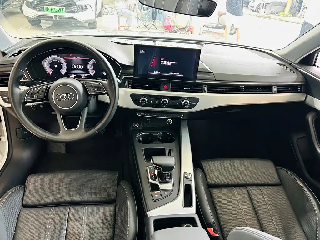 Audi A4L 2020 40 TFSI Fashion
