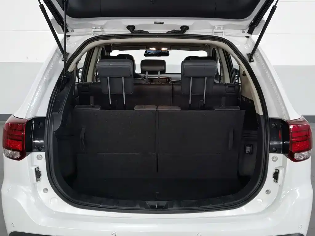 Mitsubishi Outlander — миниатюра 16