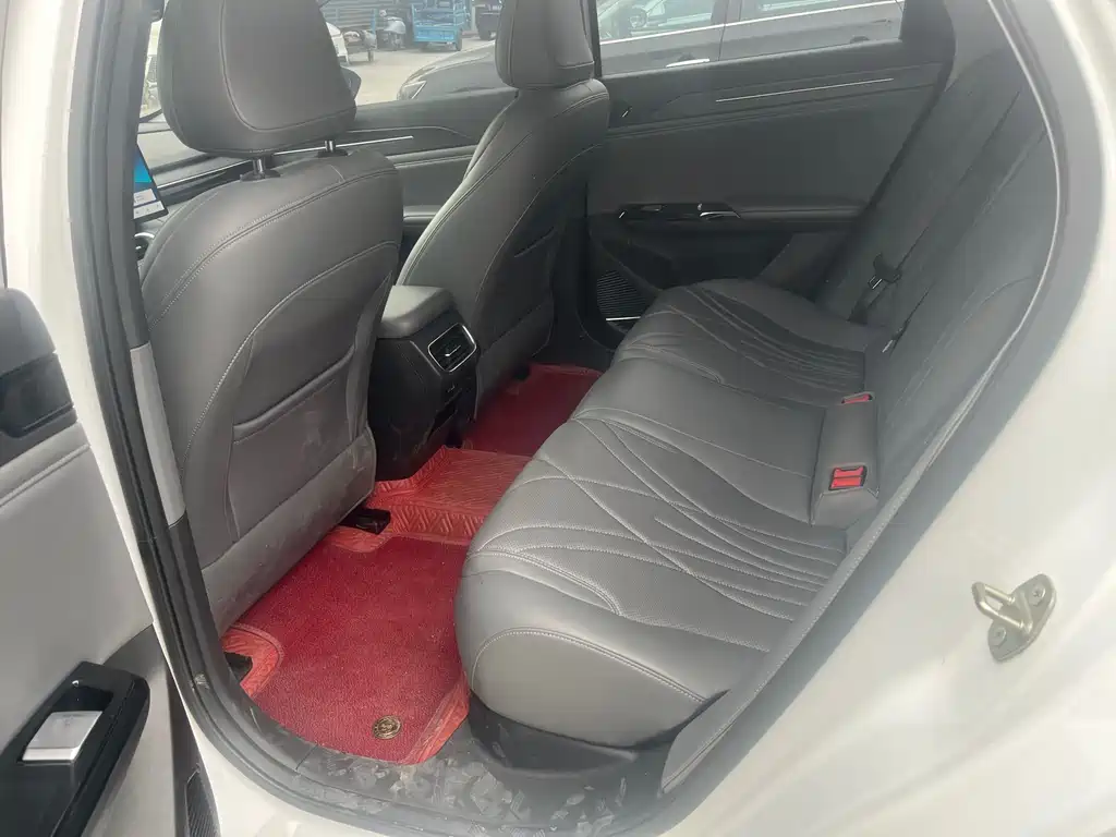 GEELY GALAXY GALAXY L6