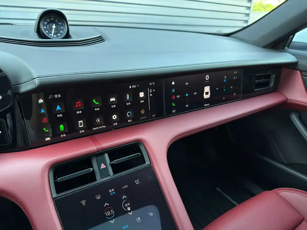 Porsche Taycan — миниатюра 13
