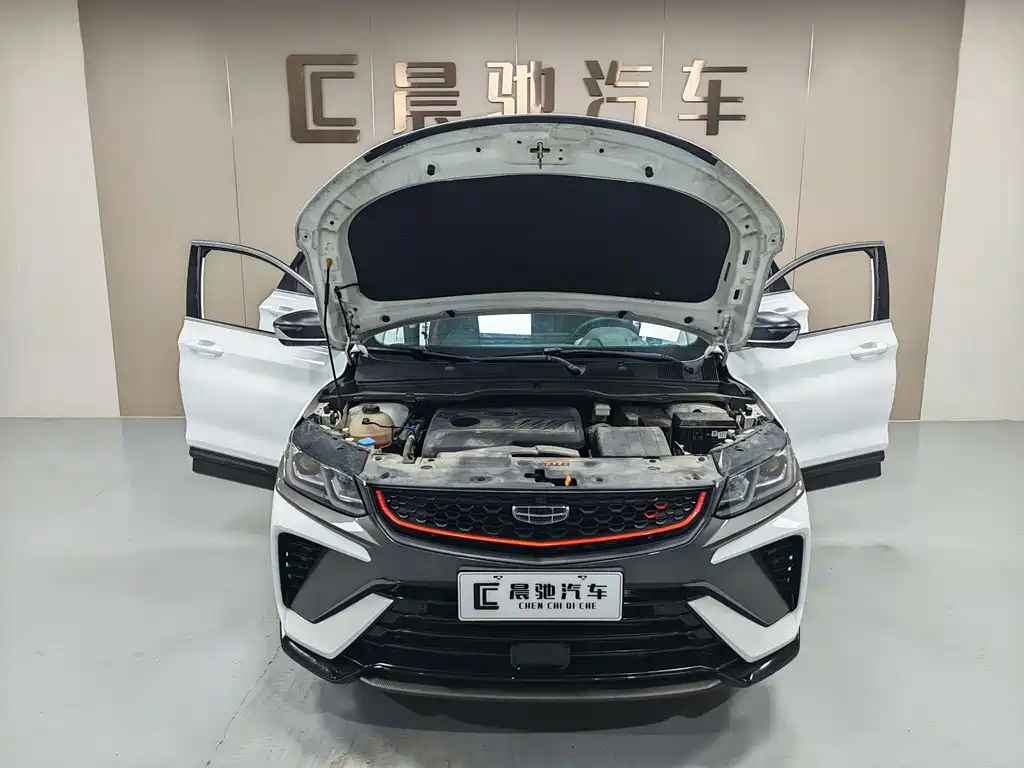 Geely Binyue — миниатюра 15