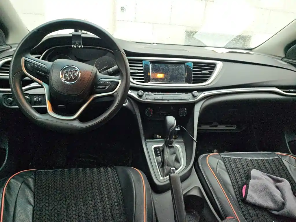 Buick Excelle — миниатюра 5