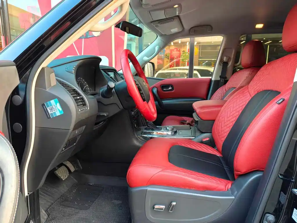 Nissan Patrol — миниатюра 4