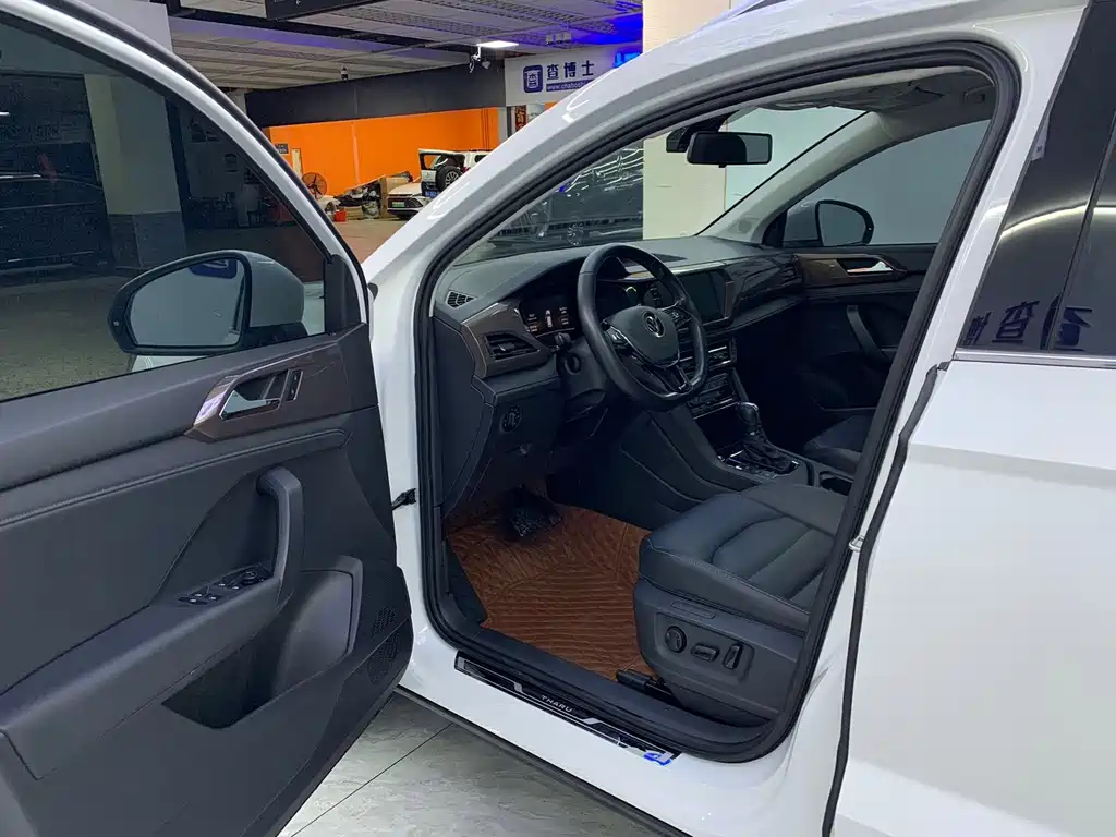Volkswagen Tharu — миниатюра 12