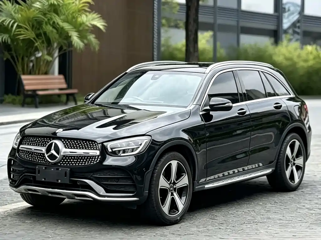 Купить Mercedes-Benz GLC