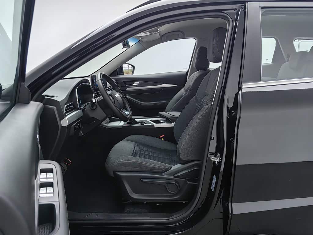 Jetour Jetour X70S 1.5 л 2022 г. Чёрный, пробег 32700 км