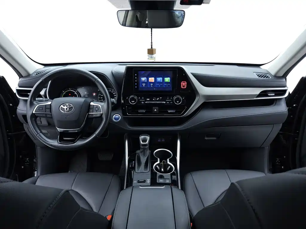 Toyota Highlander — миниатюра 7