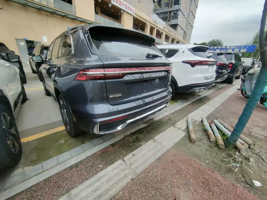 Geely Xingyue L — миниатюра 16
