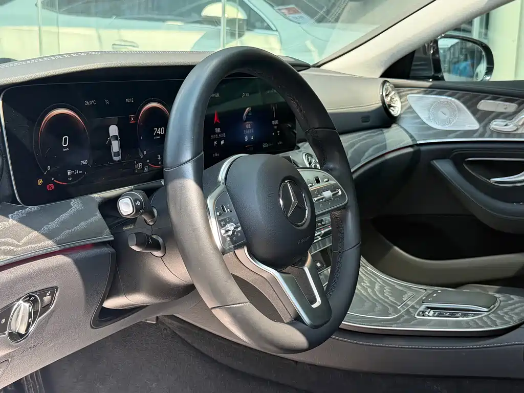 Mercedes-Benz CLS — миниатюра 9