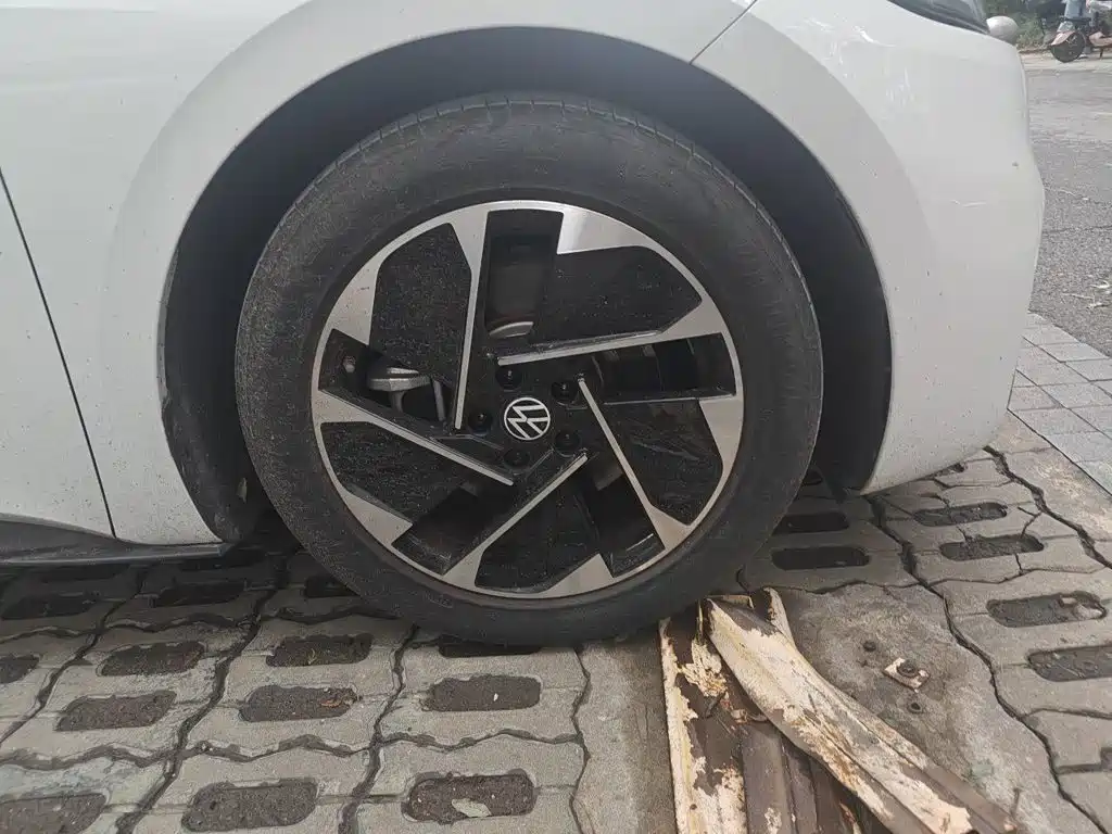 Volkswagen ID.3 — миниатюра 8