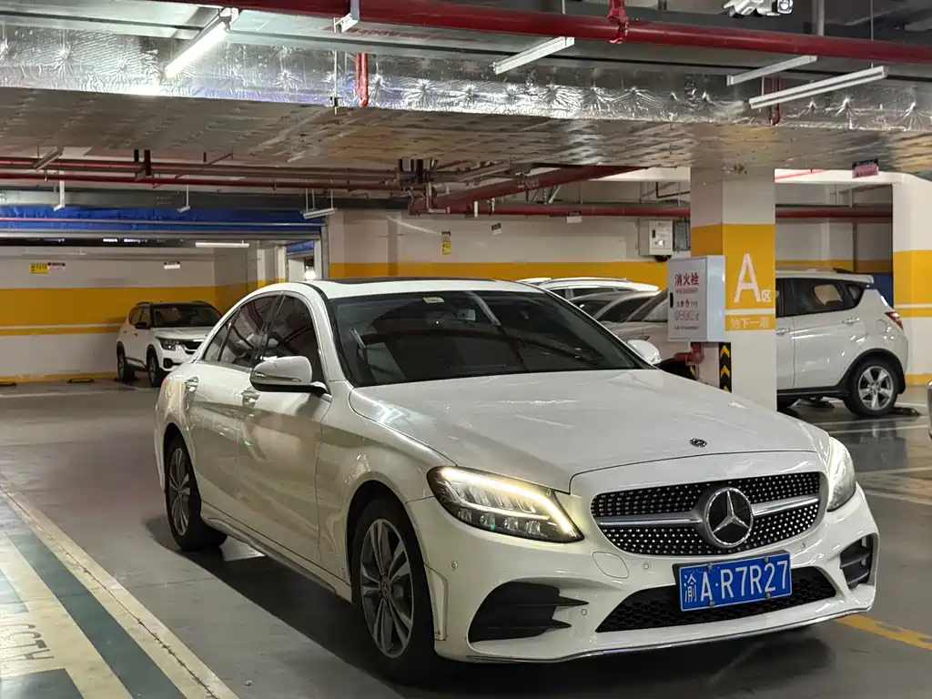 Mercedes-Benz C-Class — миниатюра 2