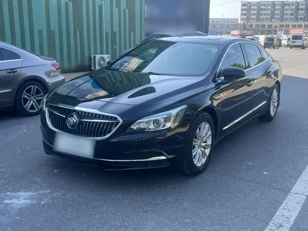 Buick LaCrosse — миниатюра 2
