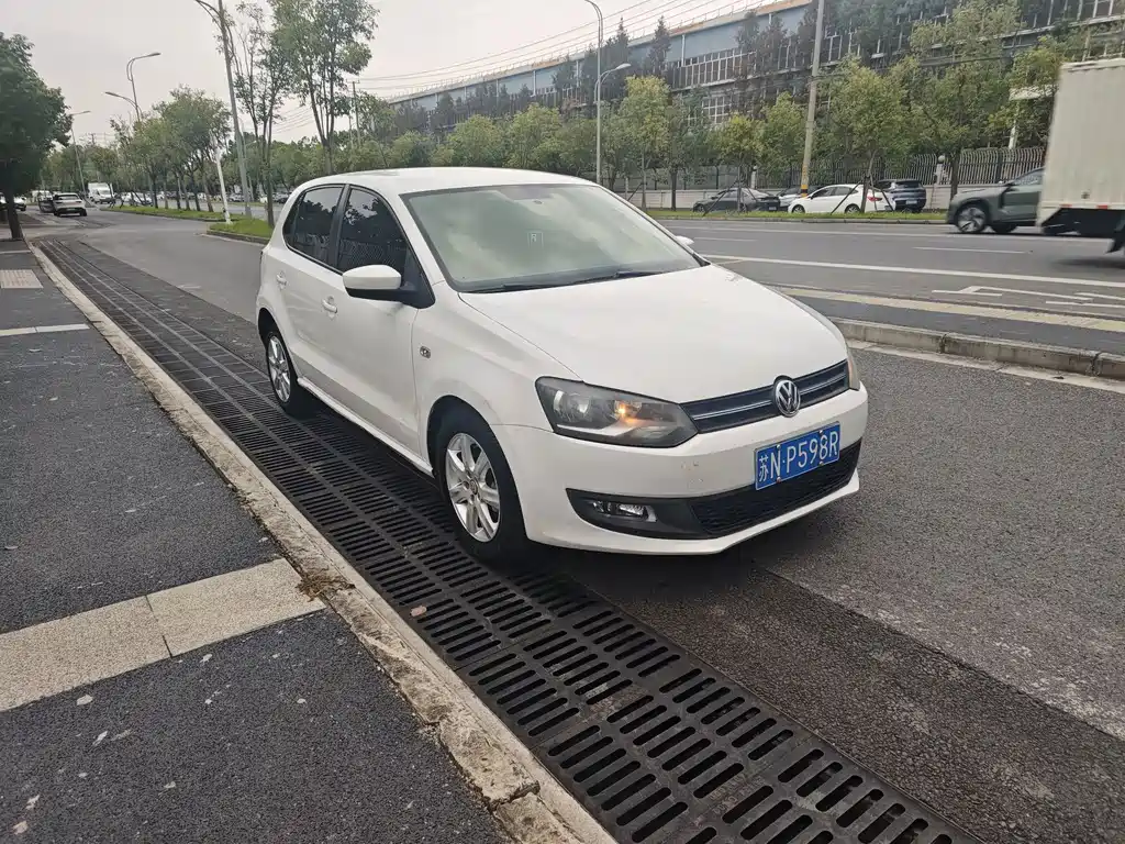 Volkswagen Polo — миниатюра 3