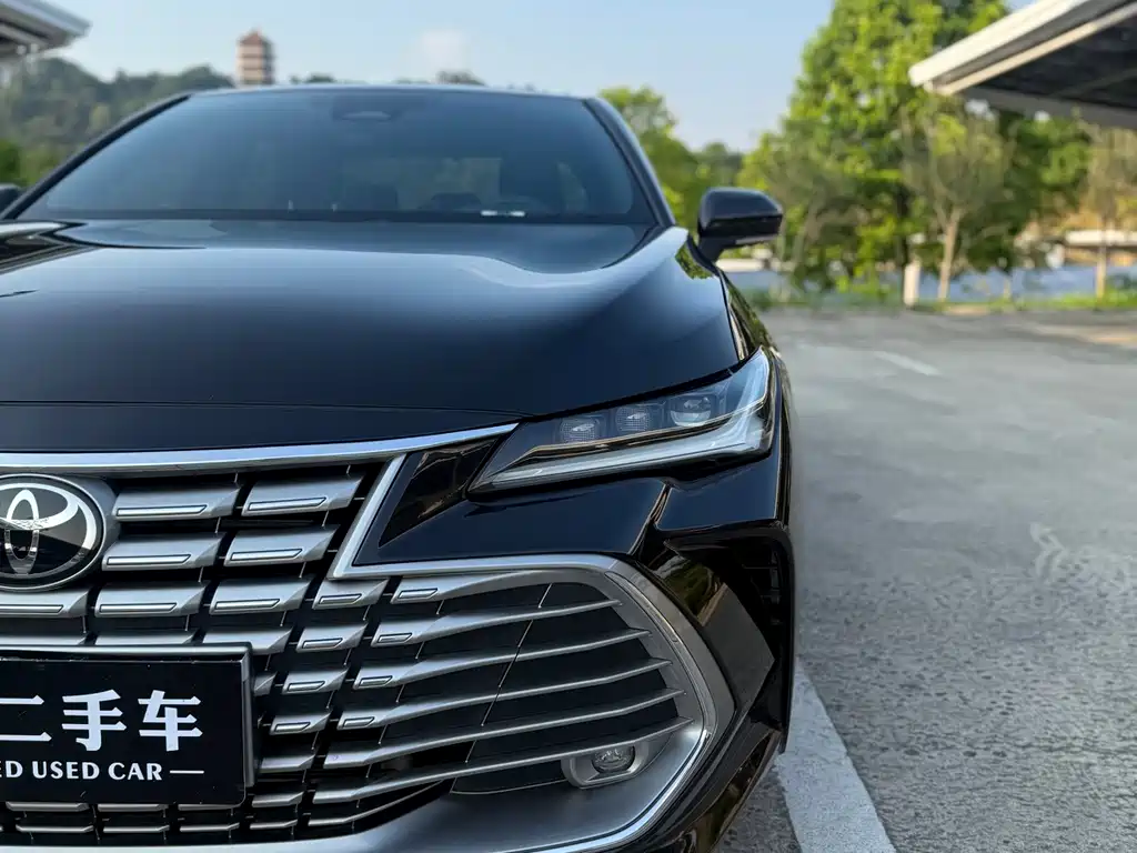 Toyota Avalon — миниатюра 4