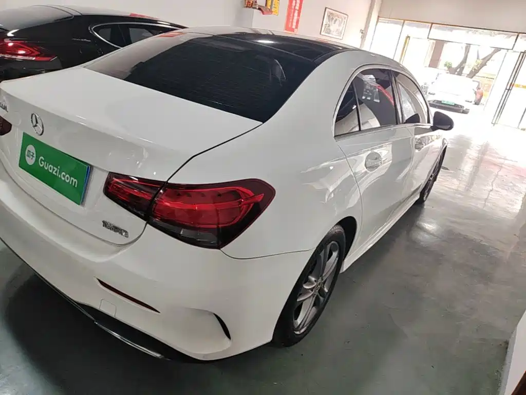 Mercedes-Benz A-Class — миниатюра 7