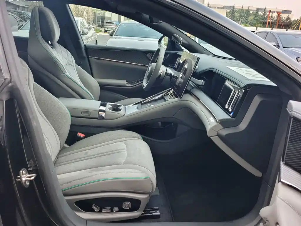 Denza Denza Z9GT — миниатюра 22
