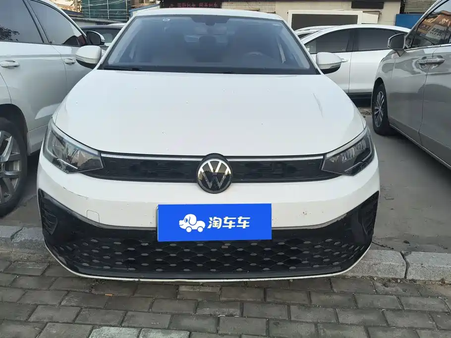 Volkswagen Lavida — миниатюра 2