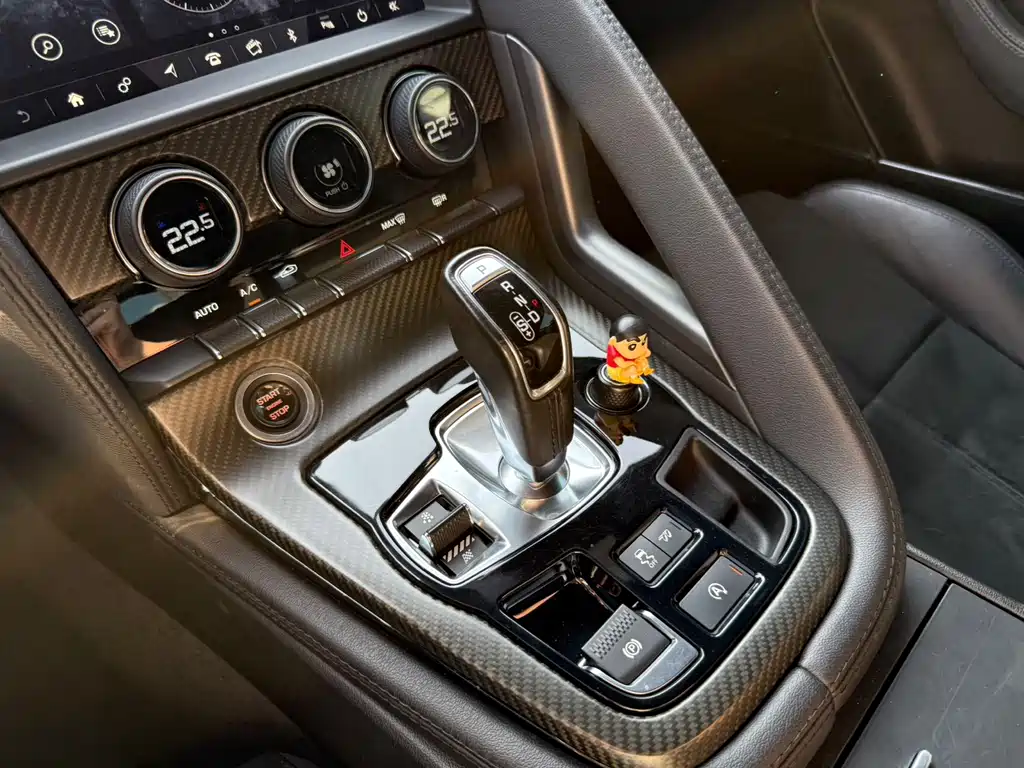 Jaguar F-TYPE — миниатюра 7