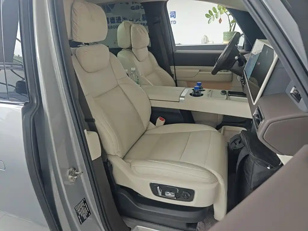Li Auto Li MEGA — миниатюра 25