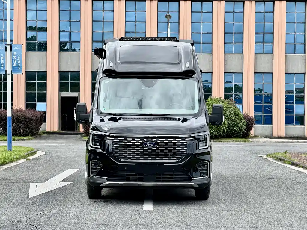 Ford Transit T8 — миниатюра 2