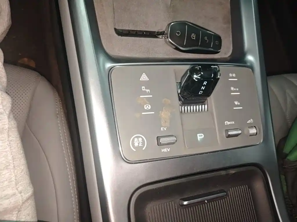 BYD Seal — миниатюра 14