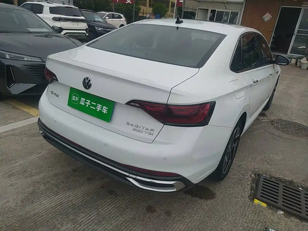 Volkswagen Sagitar — миниатюра 7