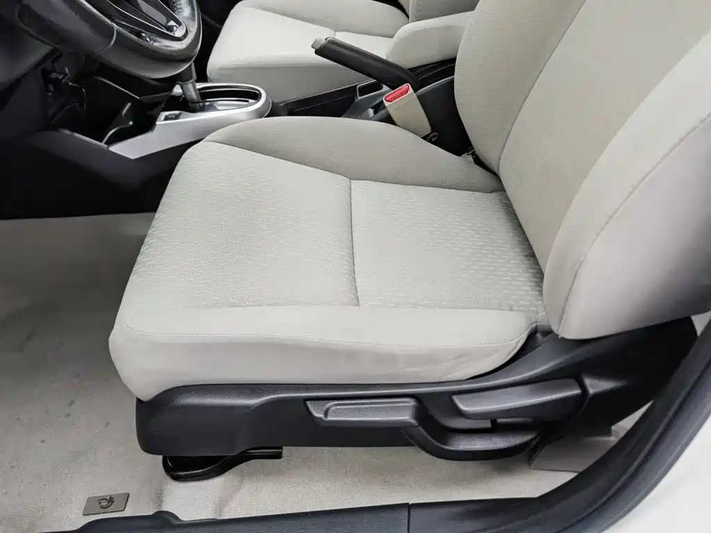 Honda Fit — миниатюра 20