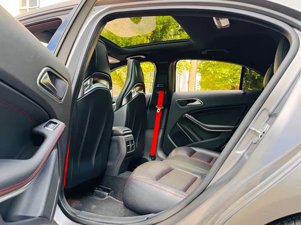 Mercedes-Benz A-Class AMG (Import) AMG A 45 4MATIC, фото 8