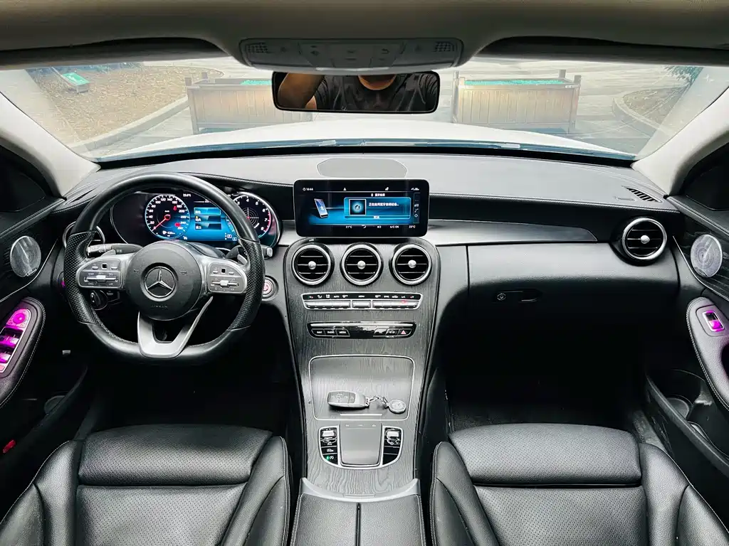 Mercedes-Benz C-Class — миниатюра 5