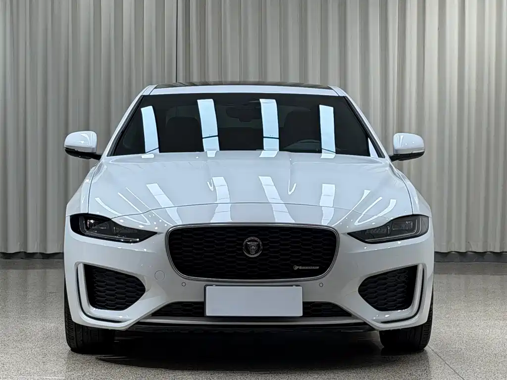 Jaguar XEL — миниатюра 2