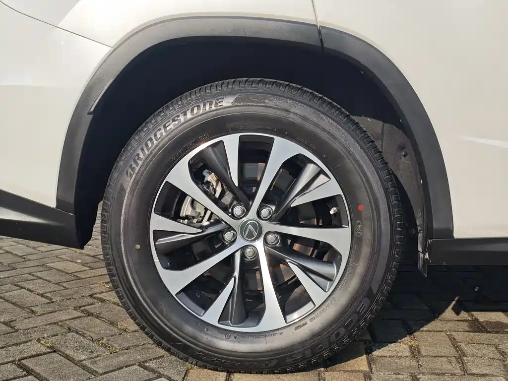 Lexus RX — миниатюра 12