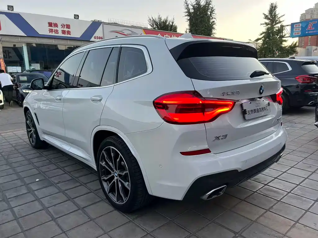 BMW X3 — миниатюра 6