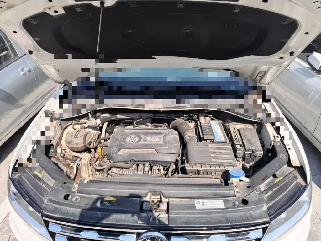 Volkswagen Tiguan L — миниатюра 16