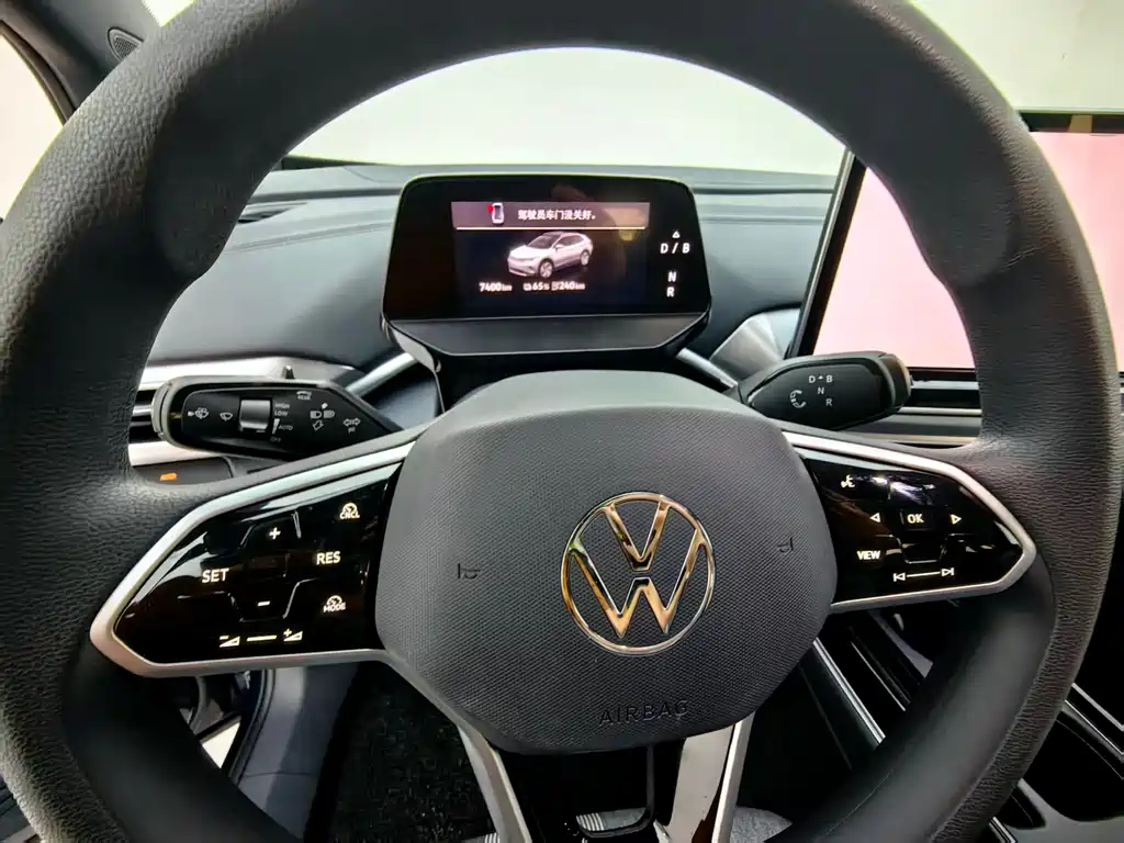 Volkswagen ID.4 Crozz — миниатюра 9