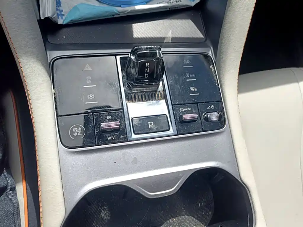 BYD PLUS New Energy — миниатюра 14
