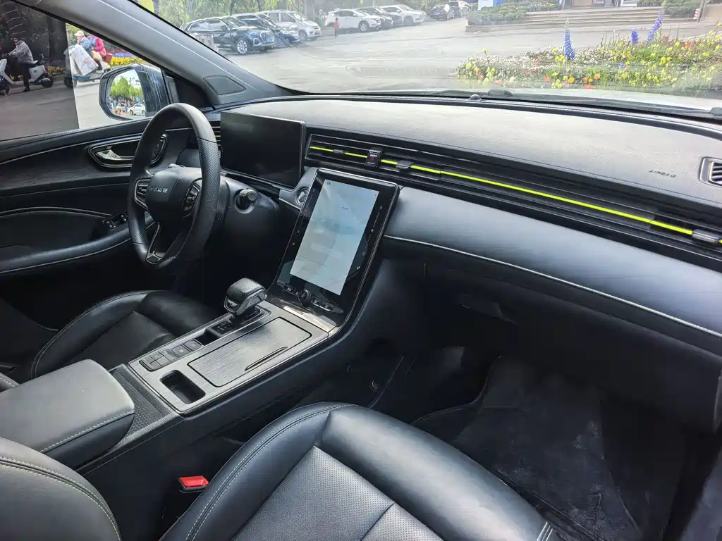 Roewe RX5 — миниатюра 15