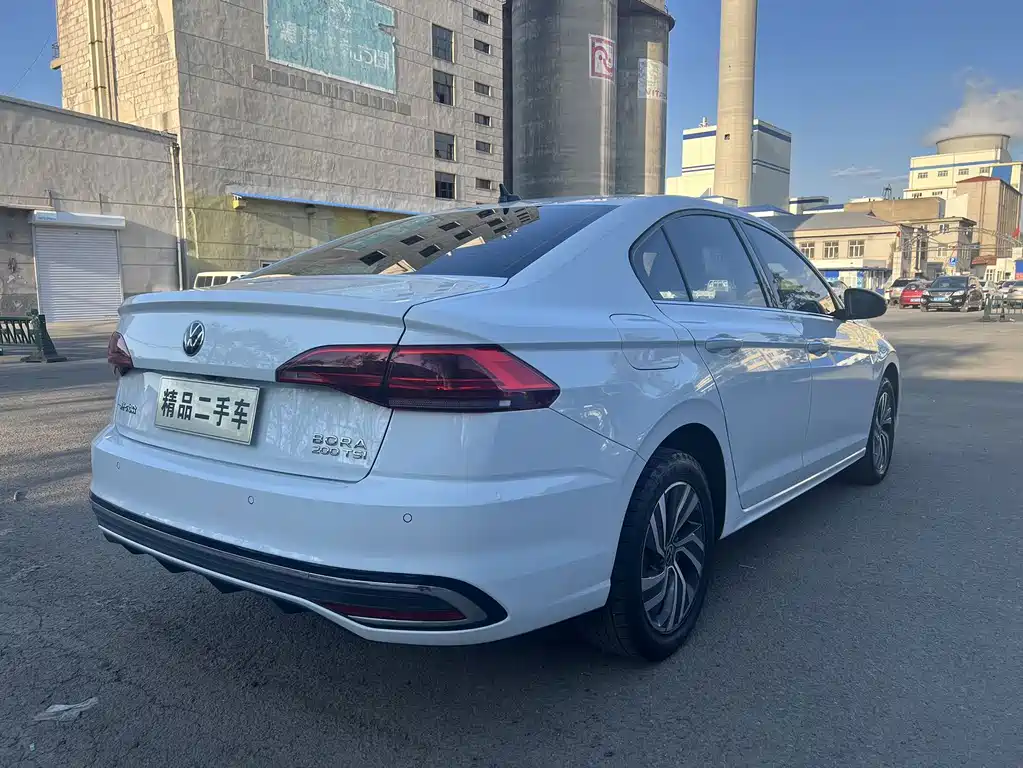 Volkswagen Bora — миниатюра 4