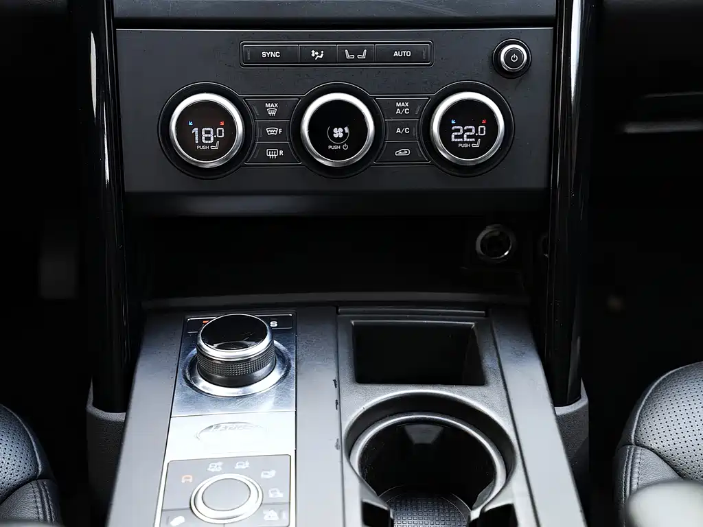Land Rover Discovery — миниатюра 17
