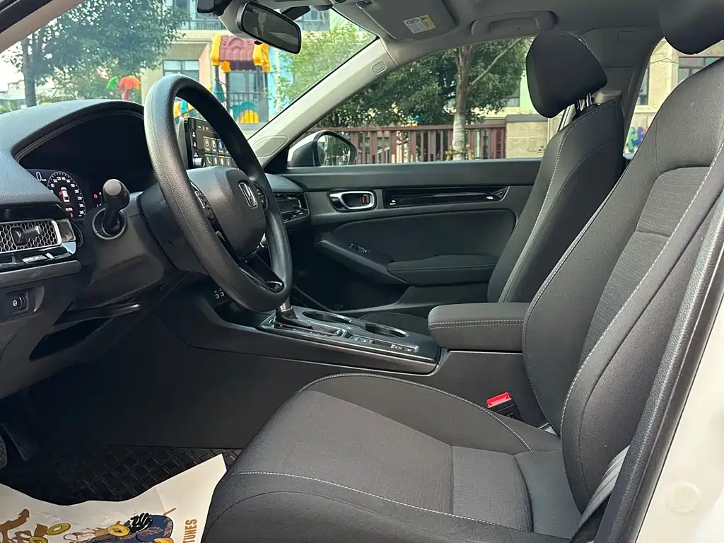 Honda Civic — миниатюра 4