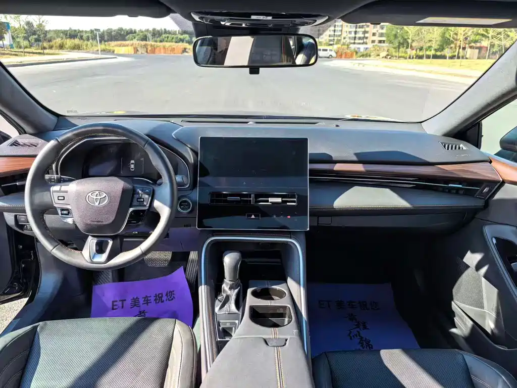 Toyota Avalon — миниатюра 5