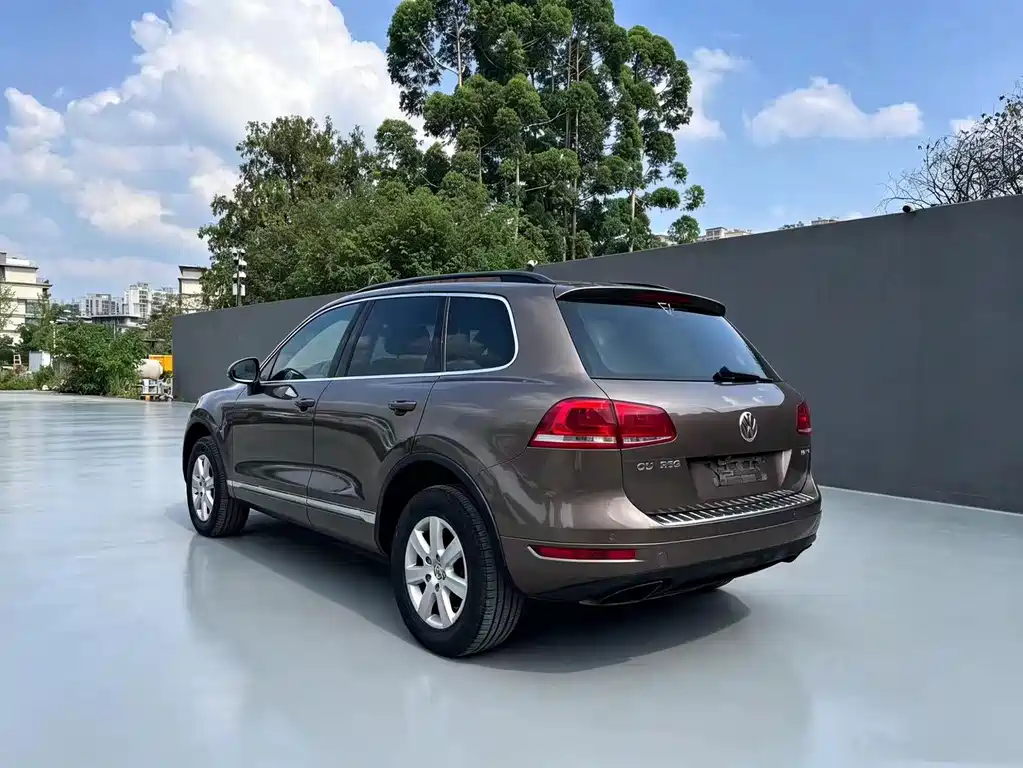 Volkswagen Touareg 2011 3.0TSI