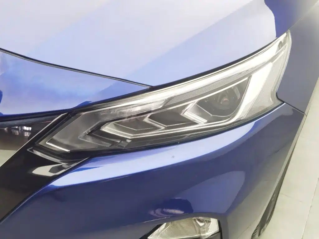 Nissan Teana — миниатюра 7