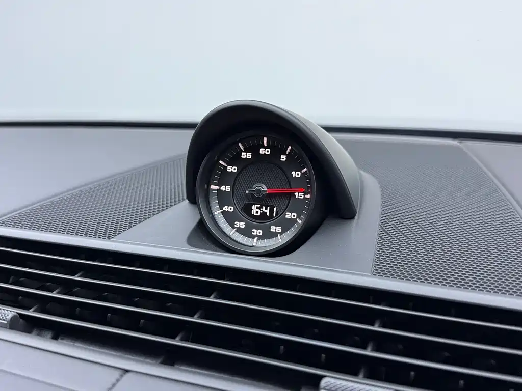 Porsche Panamera — миниатюра 11