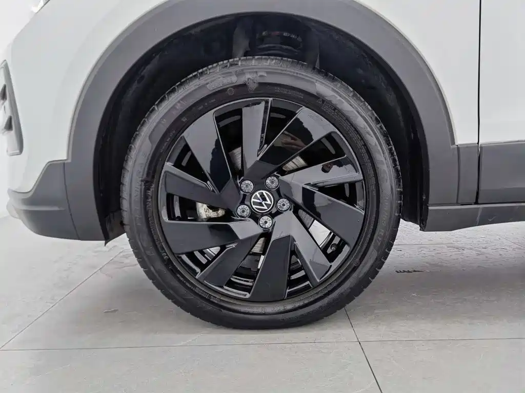 Volkswagen Tharu — миниатюра 17