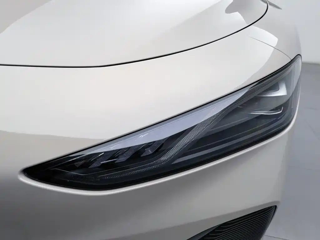 Roewe D7 — миниатюра 7
