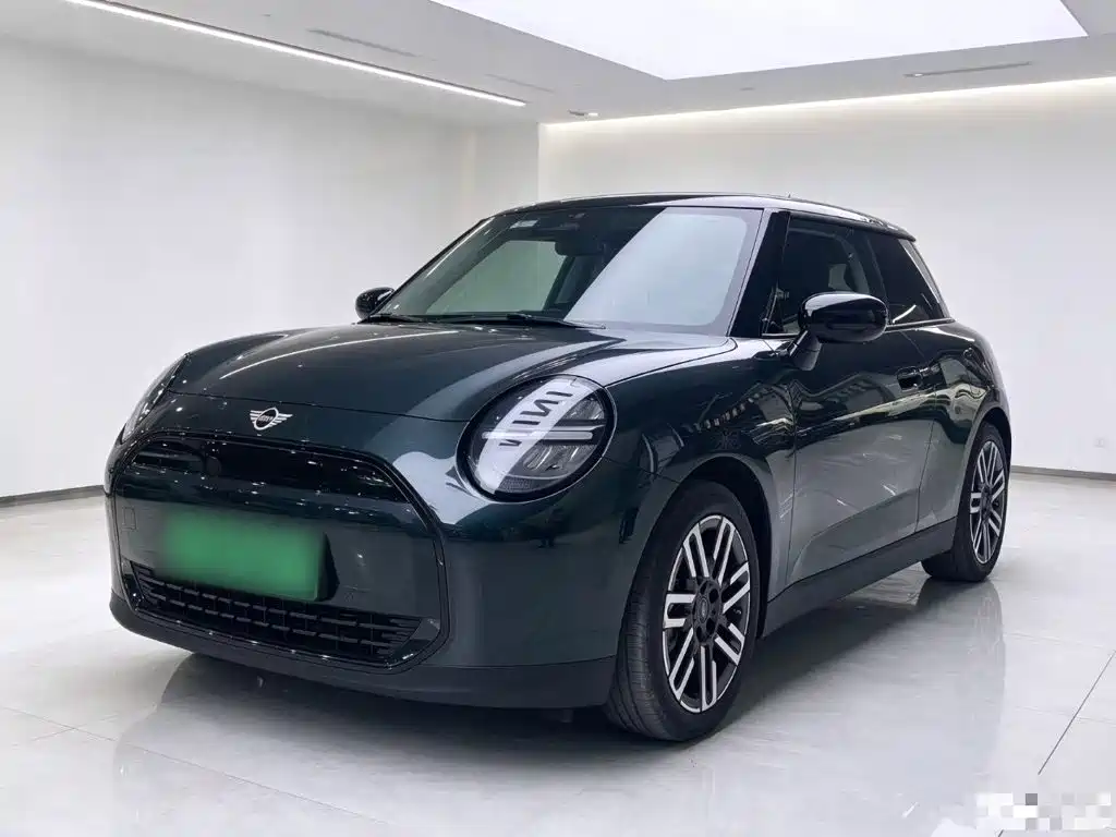 MINI MINI COOPER EV — миниатюра 2