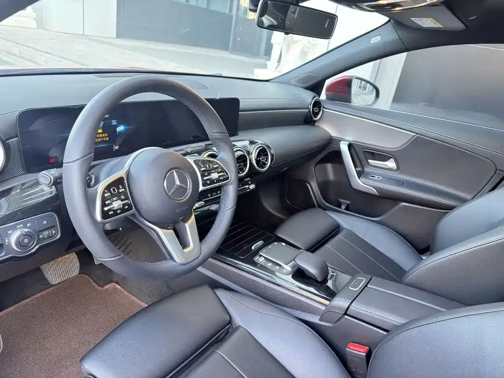 MERCEDES-BENZ A CLASS