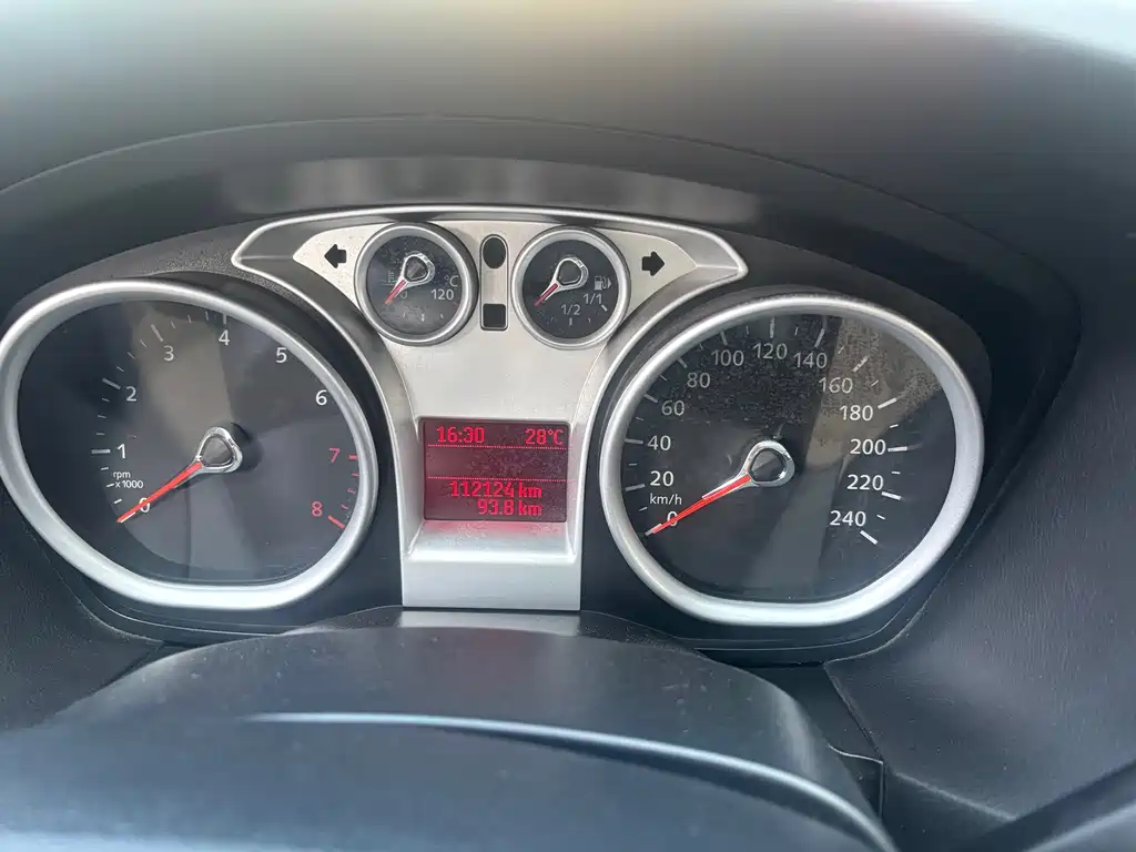 Ford Focus — миниатюра 14