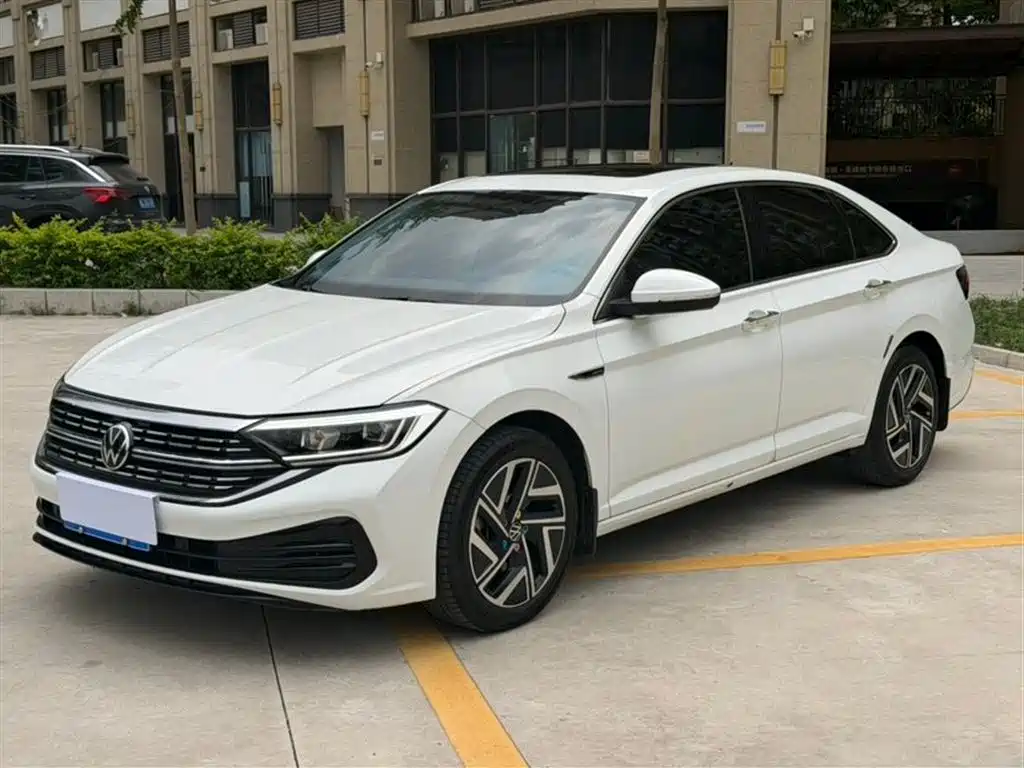 Volkswagen Sagitar 2023