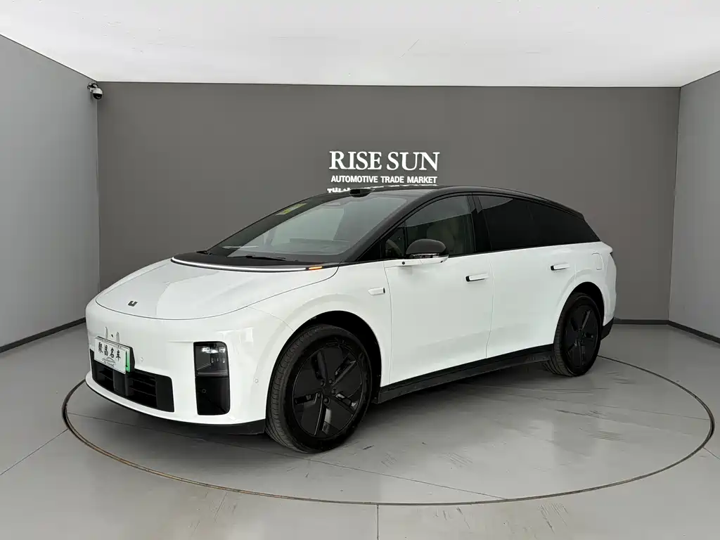 Li Auto i6